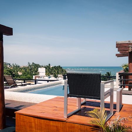 Aldea Thai Beachfront Condos بلايا ديل كارمن المظهر الخارجي الصورة