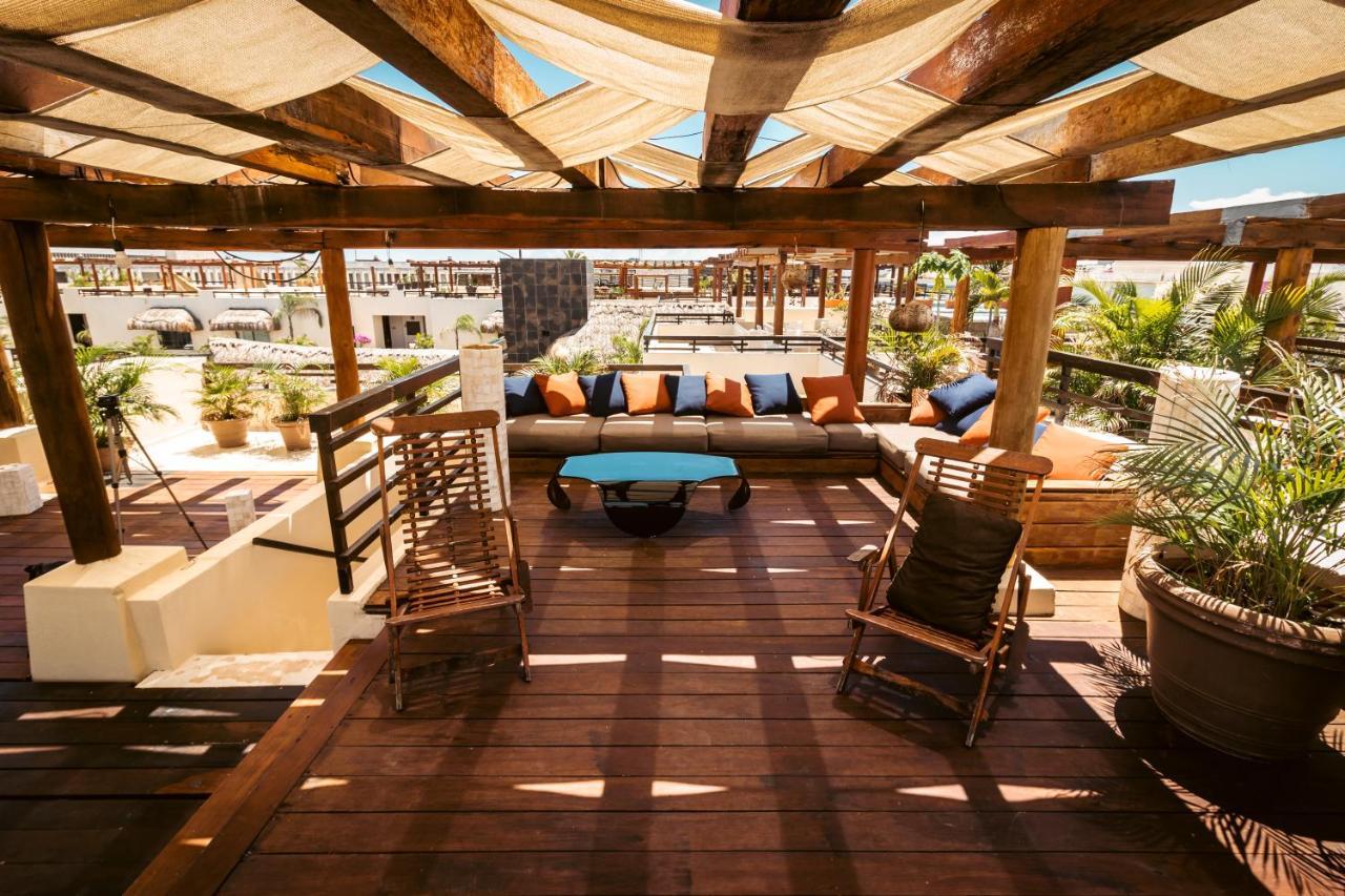 Aldea Thai Beachfront Condos بلايا ديل كارمن المظهر الخارجي الصورة