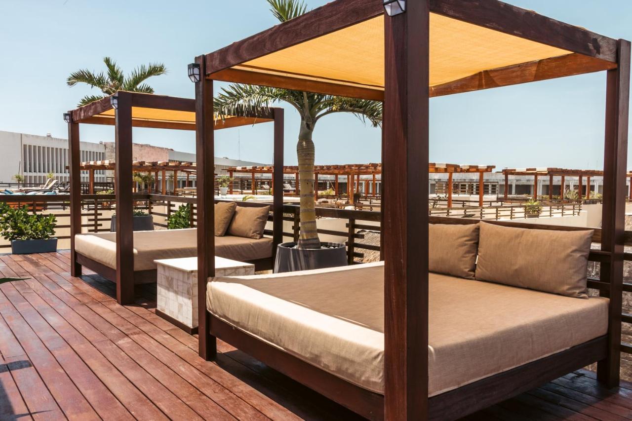 Aldea Thai Beachfront Condos بلايا ديل كارمن المظهر الخارجي الصورة