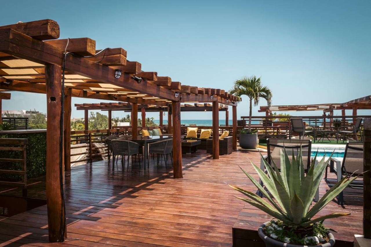 Aldea Thai Beachfront Condos بلايا ديل كارمن المظهر الخارجي الصورة