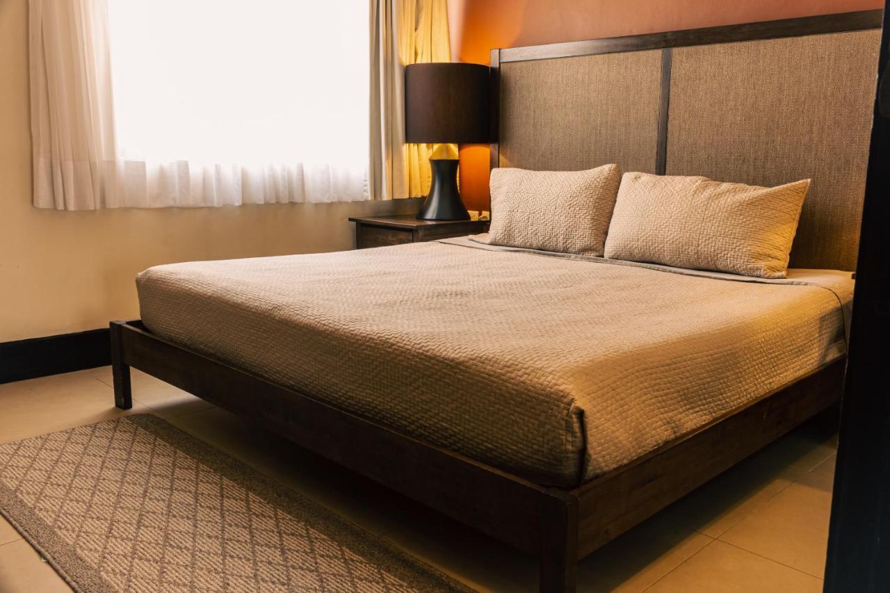 Aldea Thai Beachfront Condos بلايا ديل كارمن المظهر الخارجي الصورة