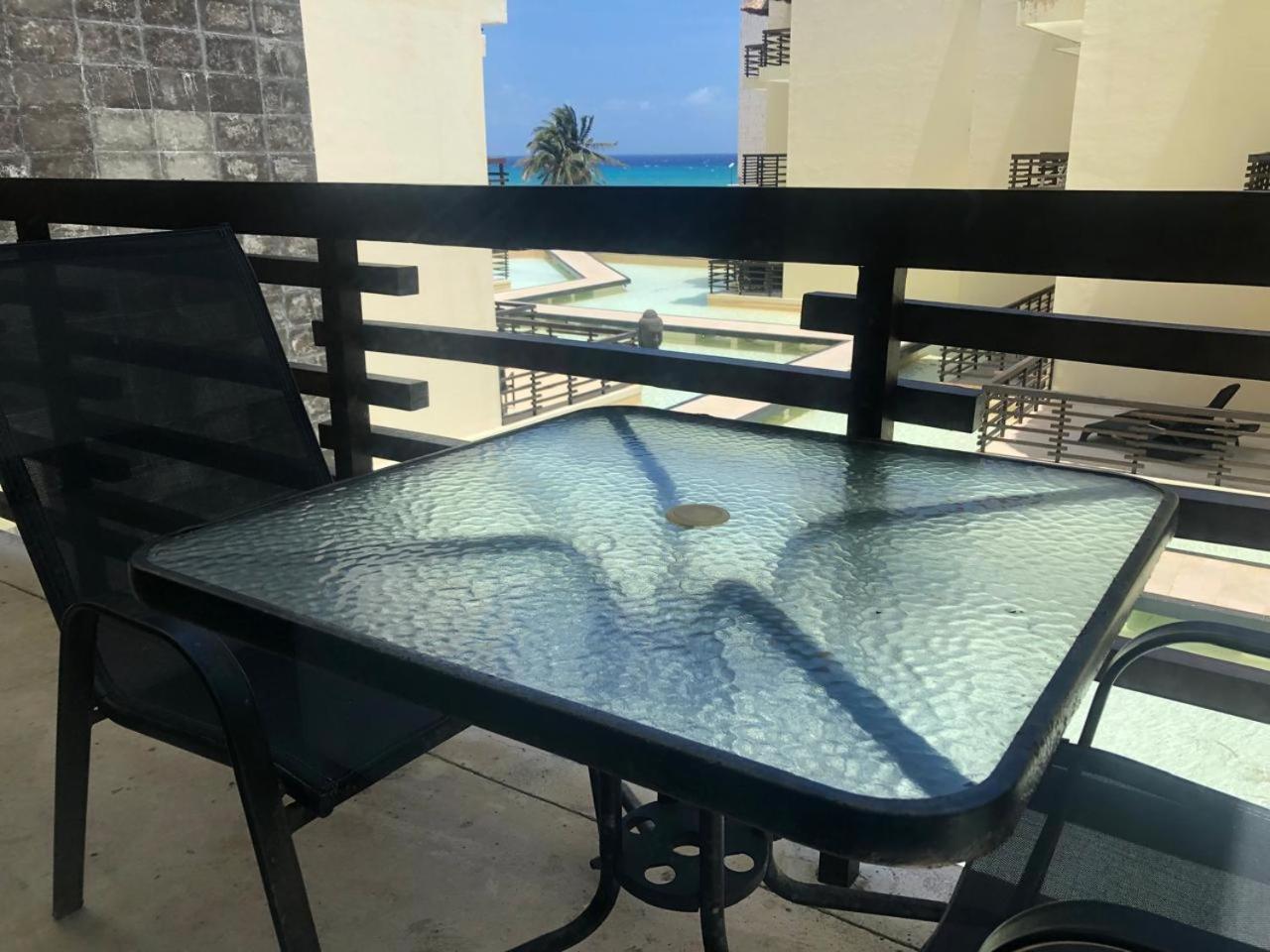 Aldea Thai Beachfront Condos بلايا ديل كارمن المظهر الخارجي الصورة